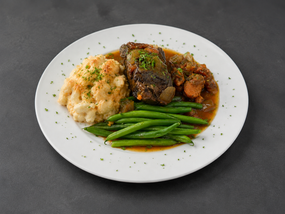 Braised Short Ribs w/ Cauliflower Mac & Cheese