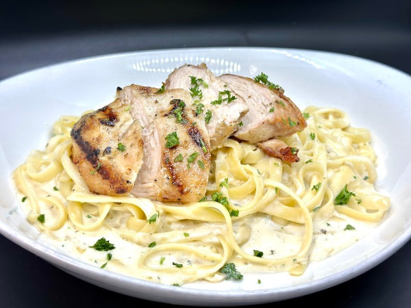 Chicken Fettuccine Alfredo Bowl *NEW*